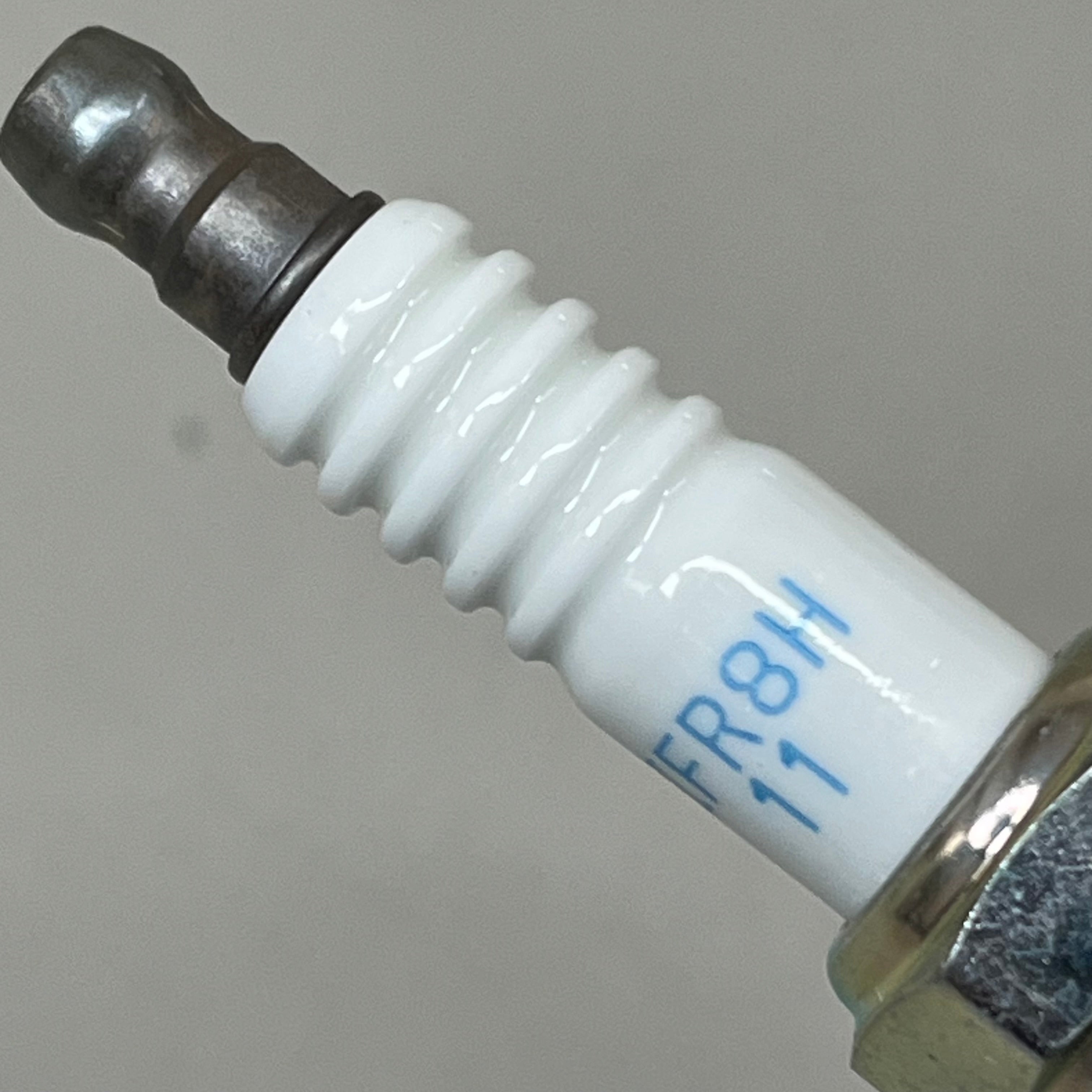 HONDA (2 PACK) Spark Plugs CRF450R CRF450X RC51-RVT1000R OEM 31918-meb-671